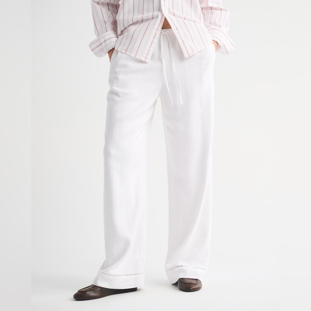 Abercrombie & Fitch White linen blend pull on pants